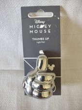 Disney Mickey Mouse Thumbs Up