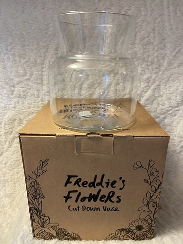 New box freddie flowers - new,