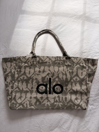 Alo yoga large tote - large, tie