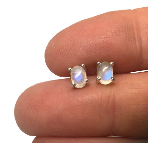 Rainbow moonstone oval - , stud