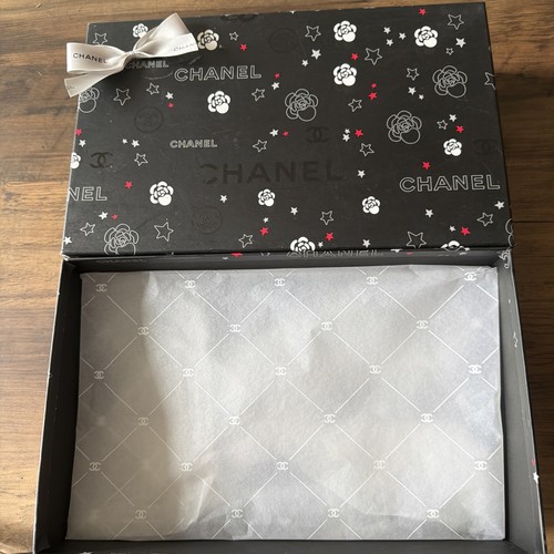 Authentic chanel empty gift - chanel,