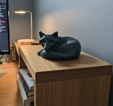 Vtg Carved Black Onyx Curled