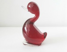 Vintage Whitefriars Glass Ruby Red Controlled Bubble Dilly Duck 14cm High