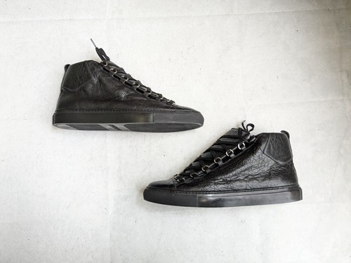 Balenciaga arena black men - balenciaga,