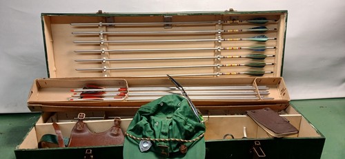 Vintage 1960 archery case - vintage,