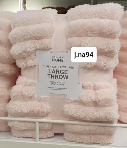 Primark light pink large - , throw