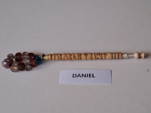 Antique bone lace bobbin - bone,