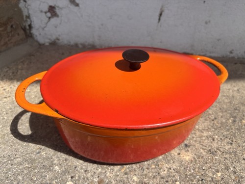 Creuset cast iron - cast, oval