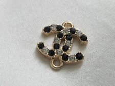 ONE CHANEL CC SMALL FLAT BUTTON CONNECTOR CHARM WITH CRYSTALS