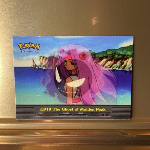 Topps blue label pokemon card - blue,