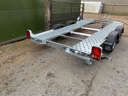 Woodford flatbed trailer - woodford,