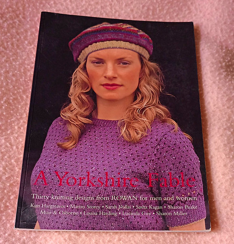 Rowan yorkshire fable 30 - a,