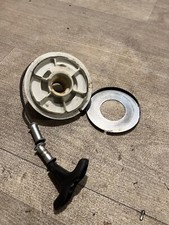 Recoil Pulley Plate from a 2017 McCulloch GBV325, Petrol Leaf Blower  (17)