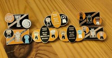 7 x  Hull City Vs Football Pin