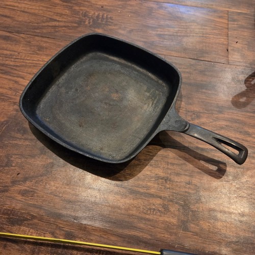Vintage unmarked wagner - wagner, square