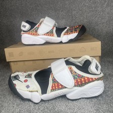 Nike Air Rift Sandal Size 3.5