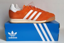 Adidas Originals. AS 520. UK