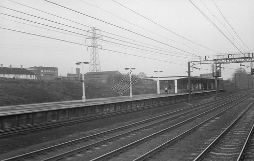 1975 carpenders park - carpenders,