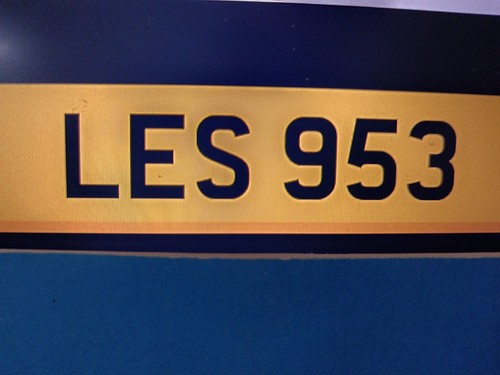 Les 953 private - 953, dateless