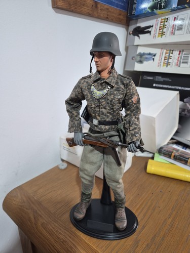 Scale ww2 german soldier - 1/6,