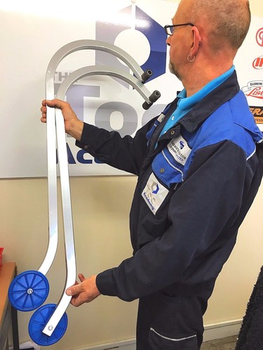 Universal roof hook - roof,