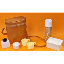 Retro vintage 1960s Brexton Sirram faux leather shoulder bag picnic set for 2