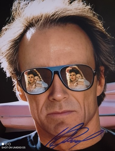 Clint eastwood signed 8x10 - clint,