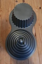 Wilton Giant Cupcake Non-Stick Baking Tin Pan Novelty Cake Mould 