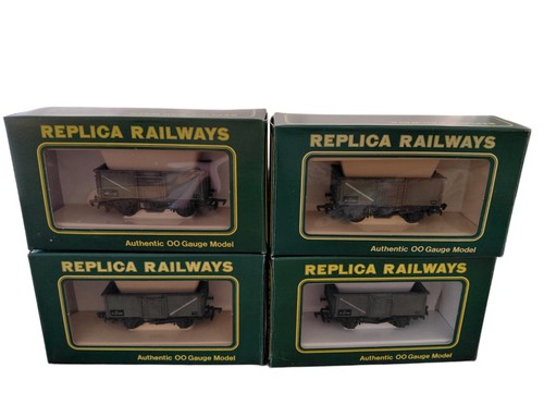 Set weathered replica - of,