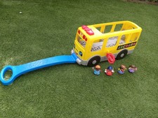 Large pull along fisherprice