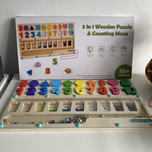 Wooden puzzle counting - puzzle, &