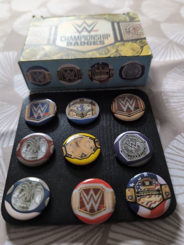 Wwe belts pin badge - wwe,