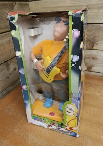 Rock roll guitarist battery - &roll,