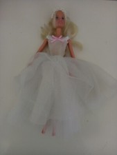 Vintage Sindy Bride Doll Retro