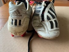2002 Original Predator Mania Champagne FG plastic blades - Size 10 UK