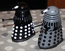 DR / DOCTOR WHO B & M SET 18 (