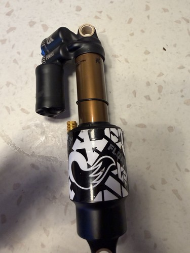 Fox float rear air shock - air,