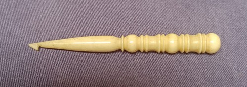 Antique bone crochet - antique, hook