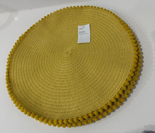 Next set pom ochre - 4,