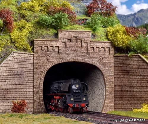 Double track tunnel portal