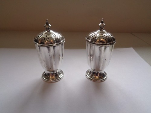 Vintage silver plated salt and - silver,
