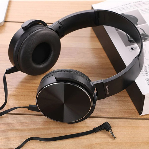 Sound wired headphone over - sound,