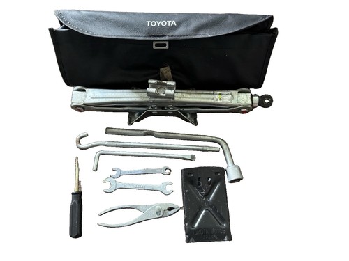 Toyota mr2 mark tool kit - 2,