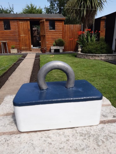 Blue white heavy concrete - white,
