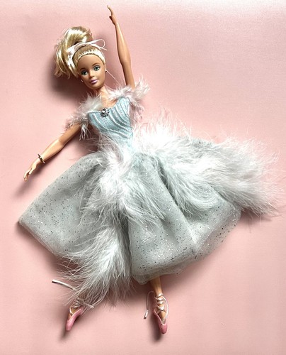 Barbie 2000 vintage - barbie,