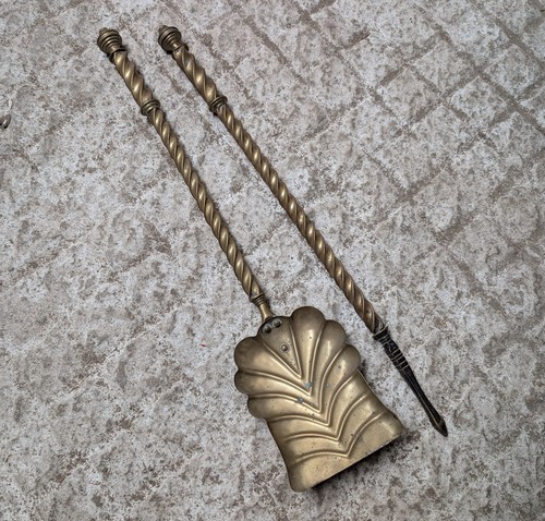 Set ornate reclaimed hand - of,