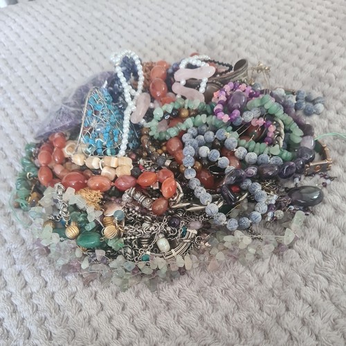 Job lot broken gemstone - ,
