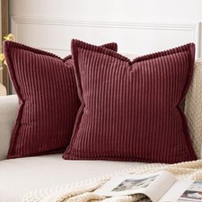 **2 BOXES** MIULEE WINE RED, 2