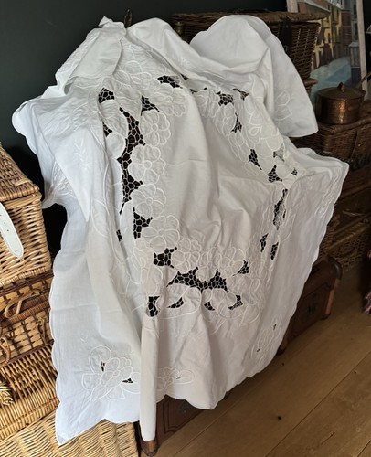 Medium vintage cutwork and