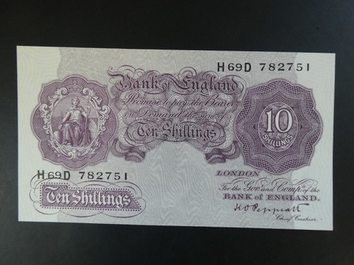 Superb 1940 wwii - 1940, mauve
